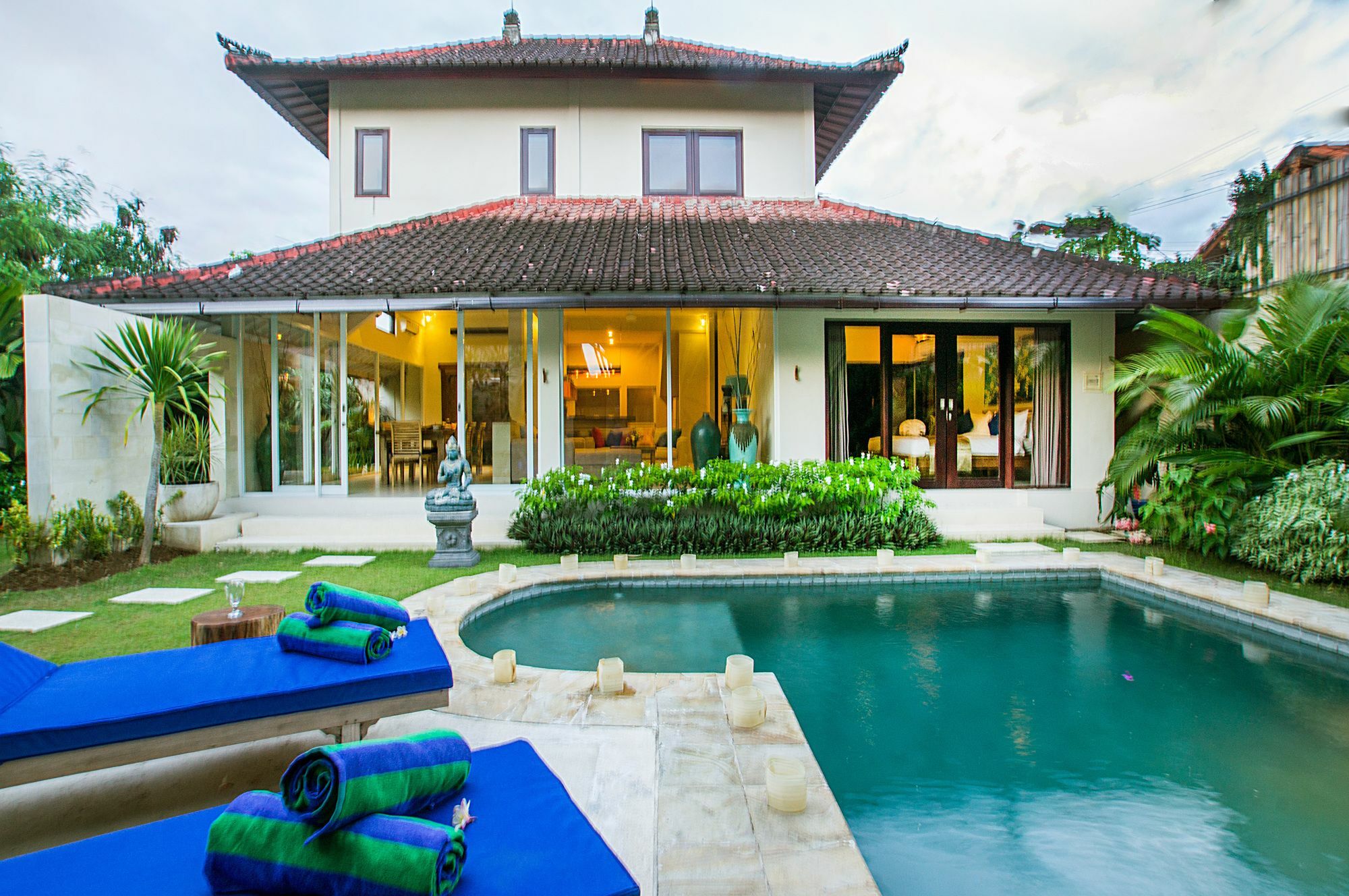 Villa Arushi Seminyak Esterno foto