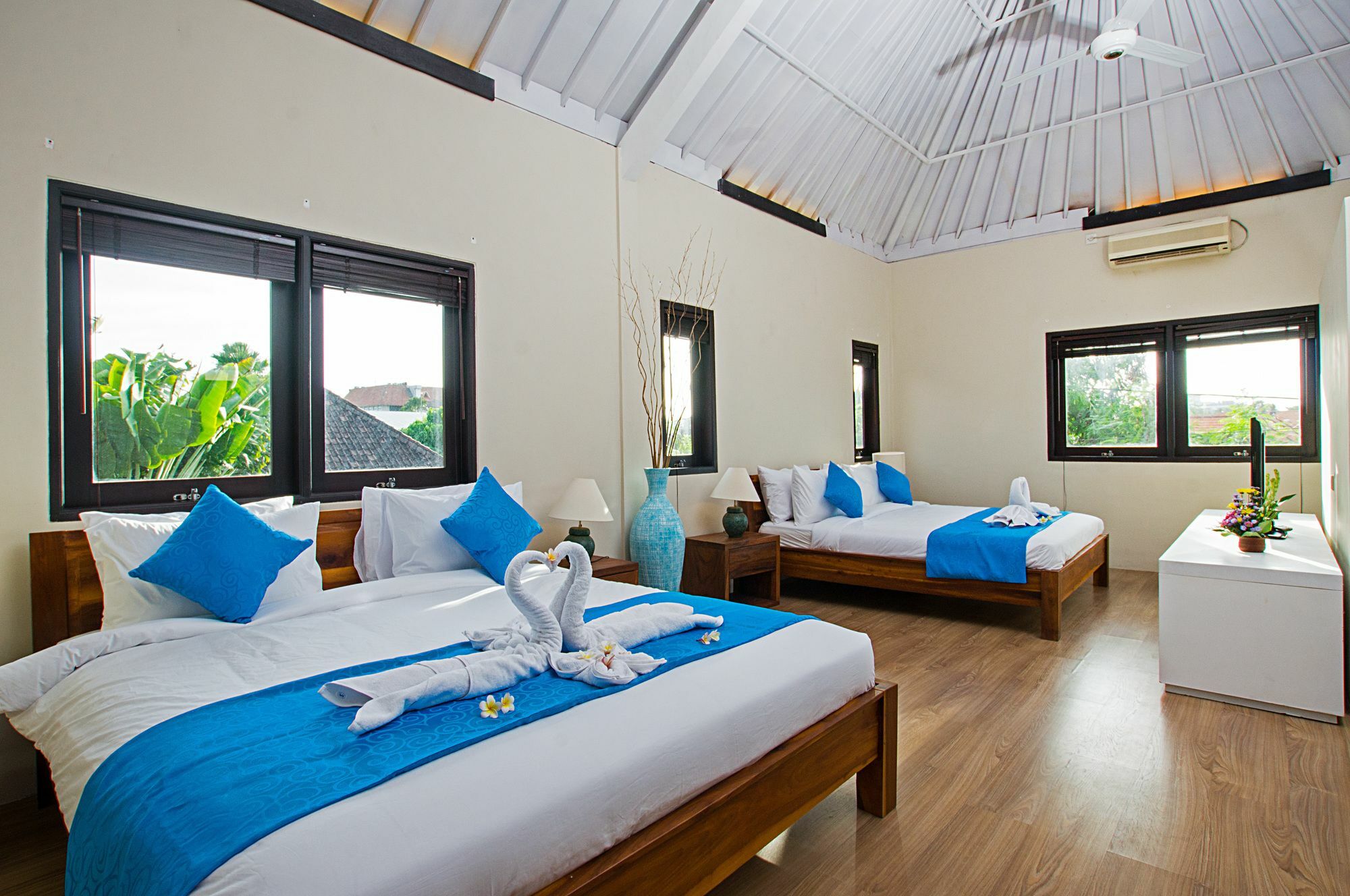 Villa Arushi Seminyak Esterno foto